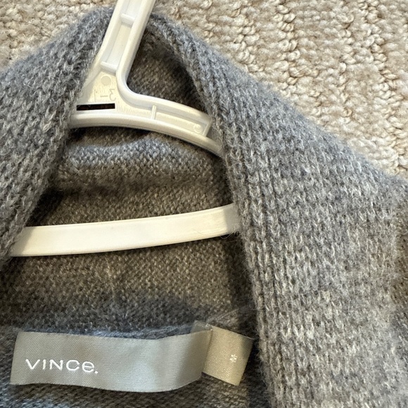Vince Cashmere Cardigan - Picture 2 of 4